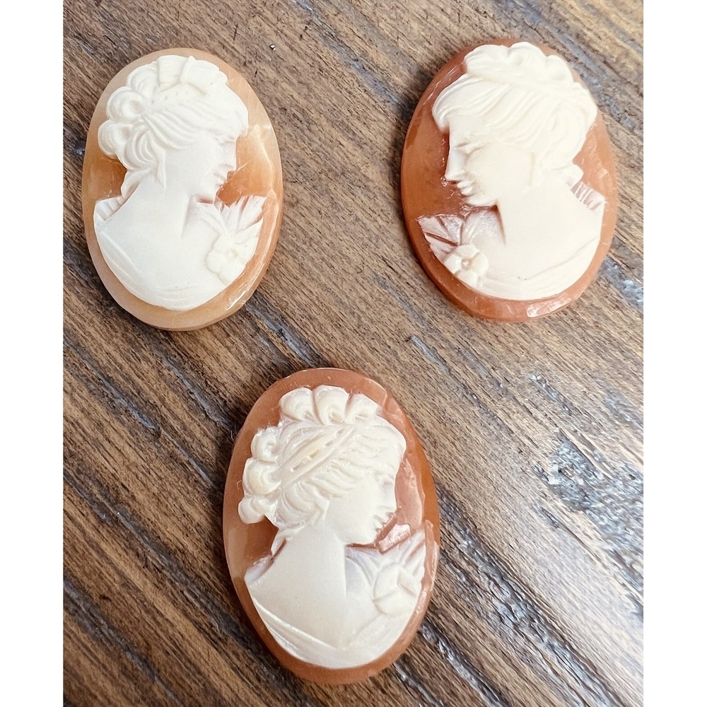 Vtg Hand Carved Shell Cameos (3) Loose Oval Lady Portrait Left (1)Right Facing 2